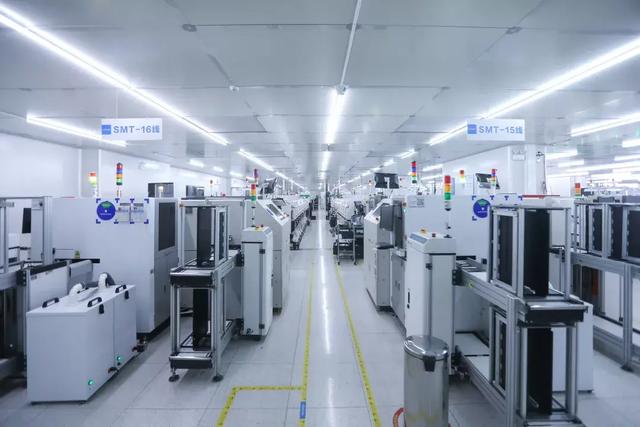 全球出貨量?jī)H次于三星、富士康,vivo自有工廠被網(wǎng)友狂贊